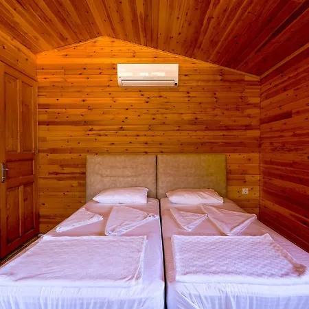 Bungalow Dag Evi Kas